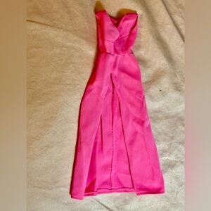 Vinatge 1970’s pink dress Barbie